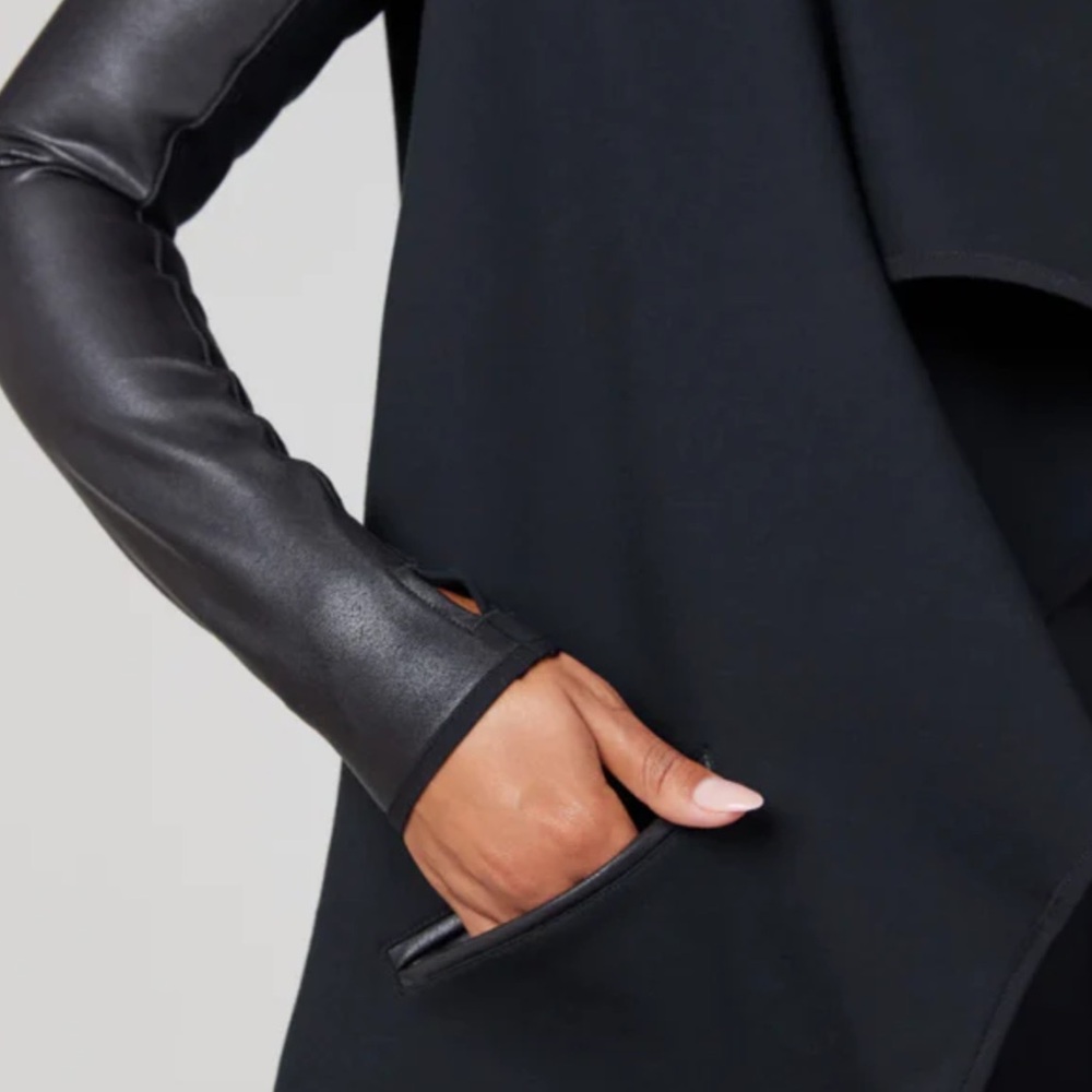 SPANX Drape Front Jacket L Black Ponte Career Minimalist Travel Edgy Streetwear - Picture 9 of 16